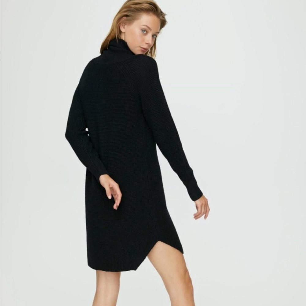 Size XXS black 100% merino wool Bianca sweater dress from Aritzia (Wilfred)